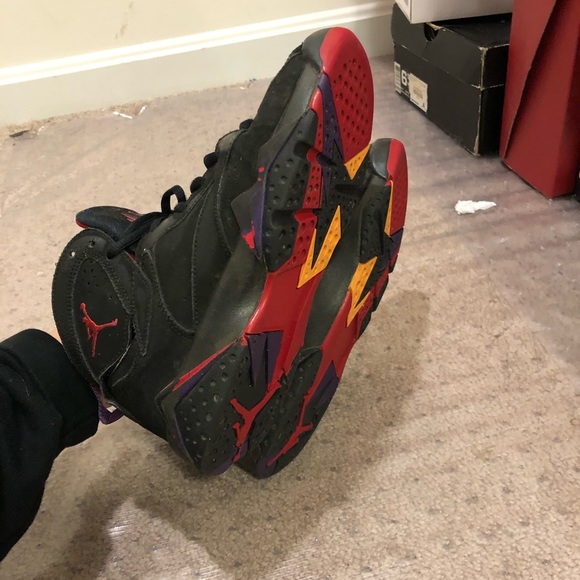 Jordan ‘Raptor’ 7s - Picture 2 of 3